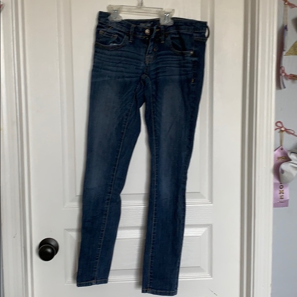 Jeans - Picture 1 of 2